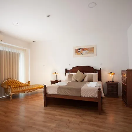 Solar D'azeiteira ホステル